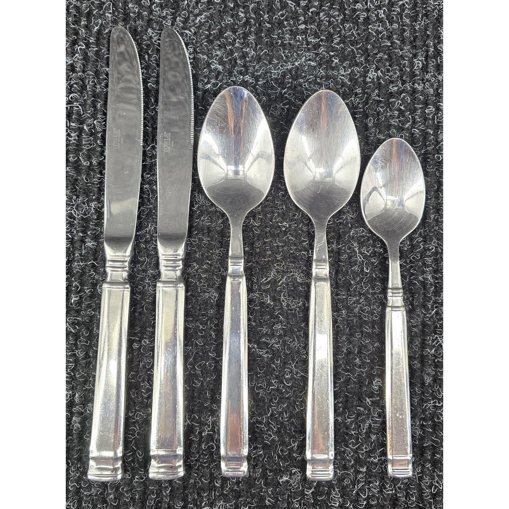 Set Of 5 Towle Living STEPHANIE 18/0 Stainless Flatware Spoons Knives Gloss